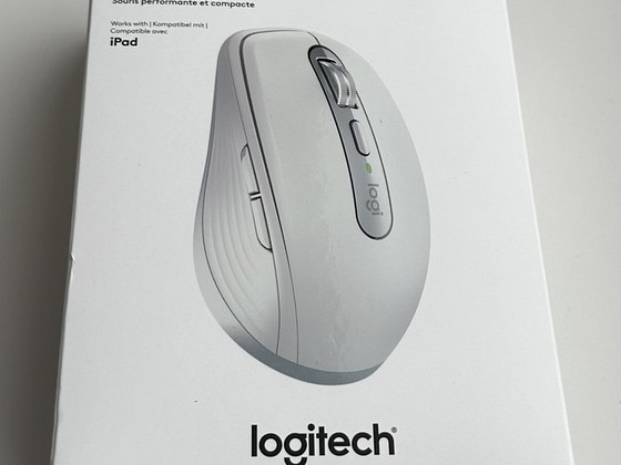 Logitech MX Anywhere 3 for Mac , White
