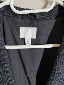 Пиджак H&M женский (3 фото из 7)