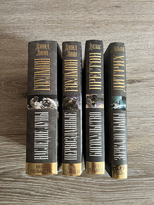 Книги (4 фото из 5)