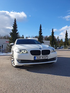 BMW 530 Xdrive (5 foto / 13)