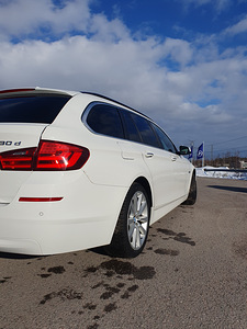 BMW 530 Xdrive (11 foto / 13)