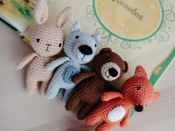 Комплект вязаных игрушек "Колобок"