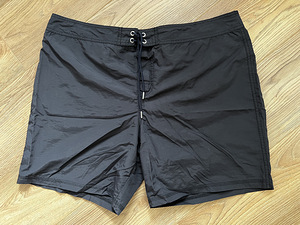 Guess meeste lühikesed püksid s. XXL (2 foto / 2)