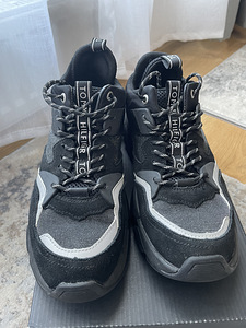 Кроссовки Tommy Hilfiger s40 (2 фото из 4)