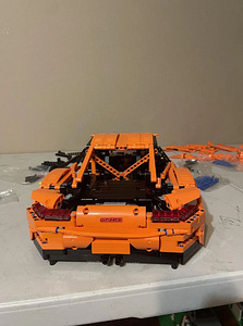 LEGO Technic Порше 911 GT3 RS (3 фото из 3)