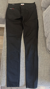 Джинсы Hilfiger (2 фото из 3)