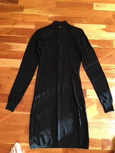 Guess размер платья S/ M (2 фото из 2)