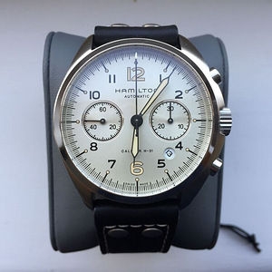Hamilton Khaki Pilot Pioneer Swiss Made Automatic H76416755 (1 foto / 10)