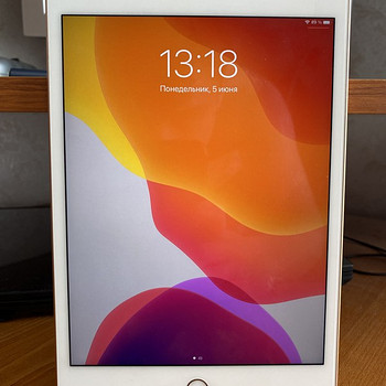 iPad mini 4 64 ГБ
