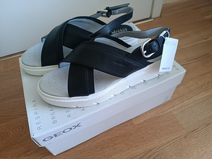 Uued geox sandaalid s.39 (2 foto / 3)
