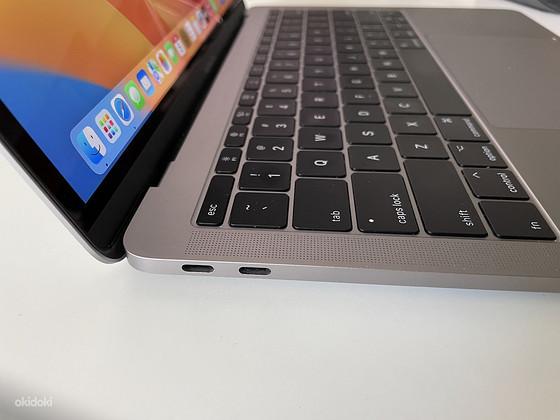 MacBook Pro 13 8GB / 256GB SSD