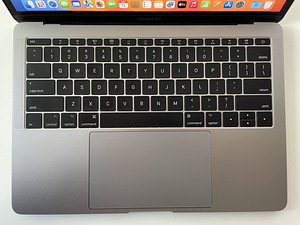 MacBook Pro 13 8GB / 256GB SSD (6 фото из 6)