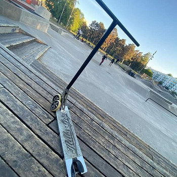 Продам самокат по деталям