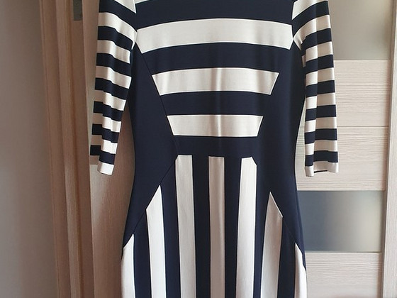Платье Tommy Hilfiger размера S