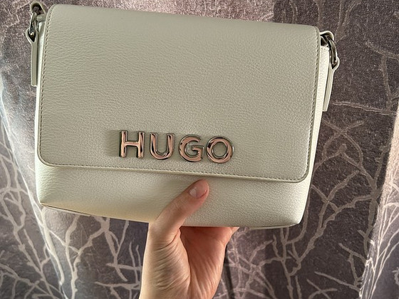 Продается сумка HUGO BOSS, Müüakse kotti HUGO BOSS