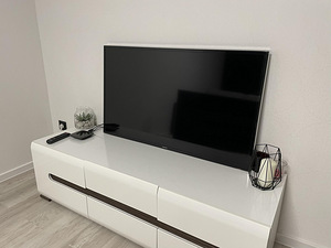 SAMSUNG teler (1 foto / 3)