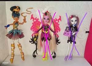 Monster high (1 foto no 3)