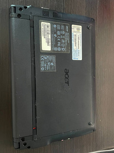 Acer Aspire One D255E 10.1" Mini Screen Powers On (2 foto / 4)