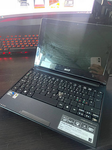 Acer Aspire One D255E 10.1" Mini Screen Powers On (4 foto / 4)