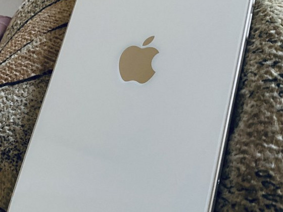 iPhone 14 плюс старлайт 256 Гб