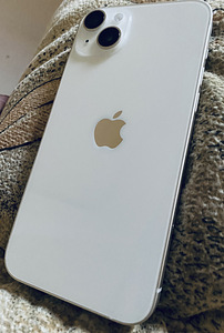 iPhone 14 плюс старлайт 256 Гб (1 фото из 4)