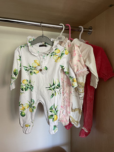 Heade kaubamärkide pikkade varrukatega body (1 foto / 5)
