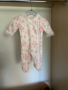 Heade kaubamärkide pikkade varrukatega body (2 foto / 5)