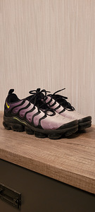 Nike vapormax plus (1 фото из 3)