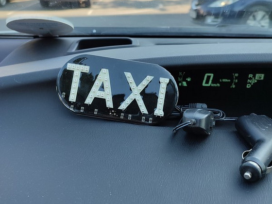 Taxi
