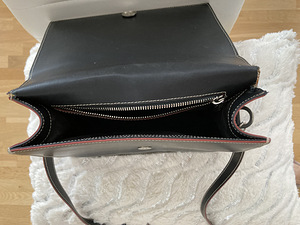 Elegantne naiste nahast käekott (3 foto / 5)