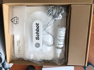 Робот-омыватель окон Schbot wind X1 (3 фото из 3)