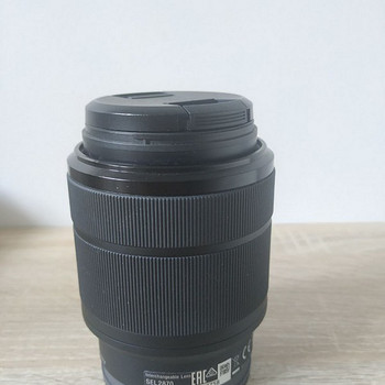 Продаю Sony FE 28-70mm f/3.5-5.6