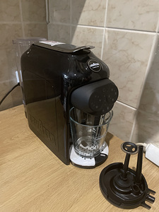 Kapselkohvimasin Lavazza A Modo Mio Desea, must (2 foto / 2)