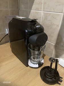 Kapselkohvimasin Lavazza A Modo Mio Desea, must (2 foto / 2)