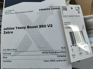 Adidas Yeezy 350V2 Zebra 10.5US/10UK/44⅔EUR 100% ORIGINAL (2 фото из 6)