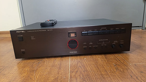 Rotel RSP-970 eelvõimendi (1 фото из 3)