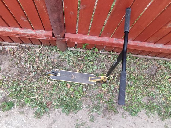 Продам трюковой самокат