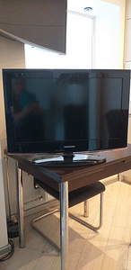 Продам монитор (2 фото из 2)