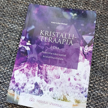 Raamat Kristalliteraapia 1 osa Kaia-Liisa Reinut