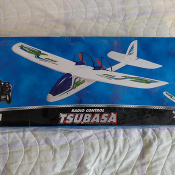Raadio teel juhitav lennuk Tsubasa