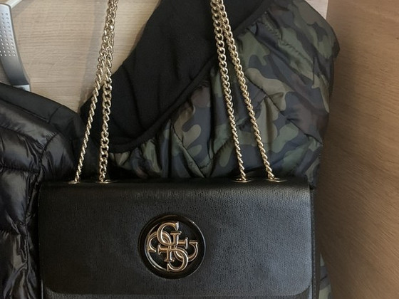 Сумка guess