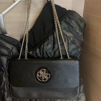 Сумка guess