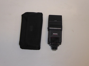 Вспышка Sigma EF 610 DG ST (3 фото из 5)