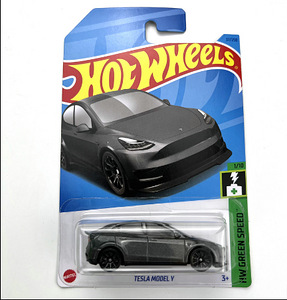 Tesla model y 2022 ( hot wheels) (1 foto / 1)