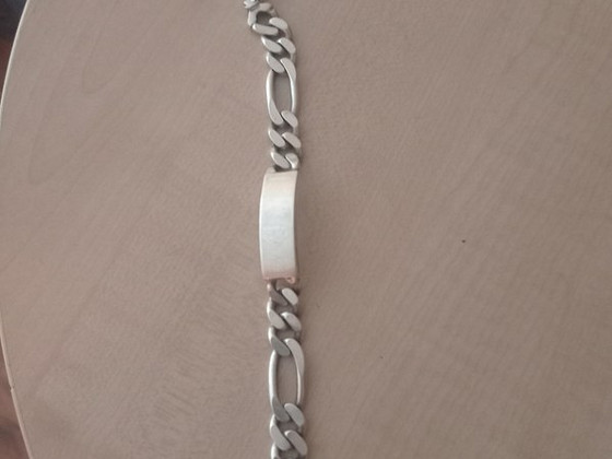Hõbekett käepärast