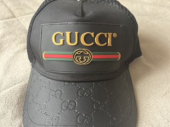 Кепки GUCCI 2шт