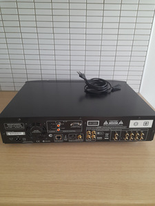ПРОИГРЫВАТЕЛЬ ДИСКОВ MARANTZ SUPER AUDIO CD/BLU-RAY UD 7006 (2 фото из 3)