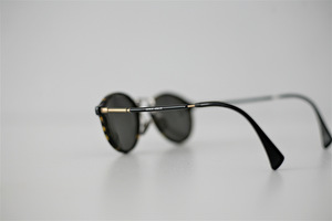 Giorgio Armani päikeseprillid (3 foto / 7)