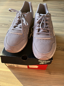 REEBOK новые женские кроссовки, р. 40,5-41 (3 фото из 5)
