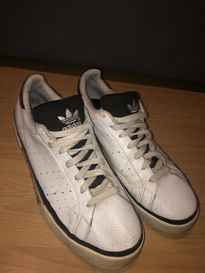 Tossud ADIDAS CG TOUR EU 45 1/3 (1 foto / 3)